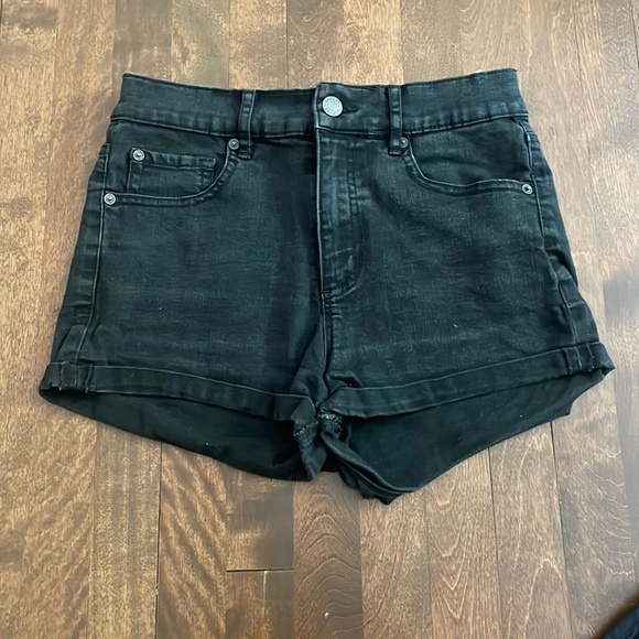 Jean shorts - Picture 1 of 3